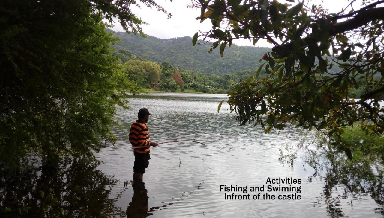 Green Castle Kandy Hotel Bagian luar foto